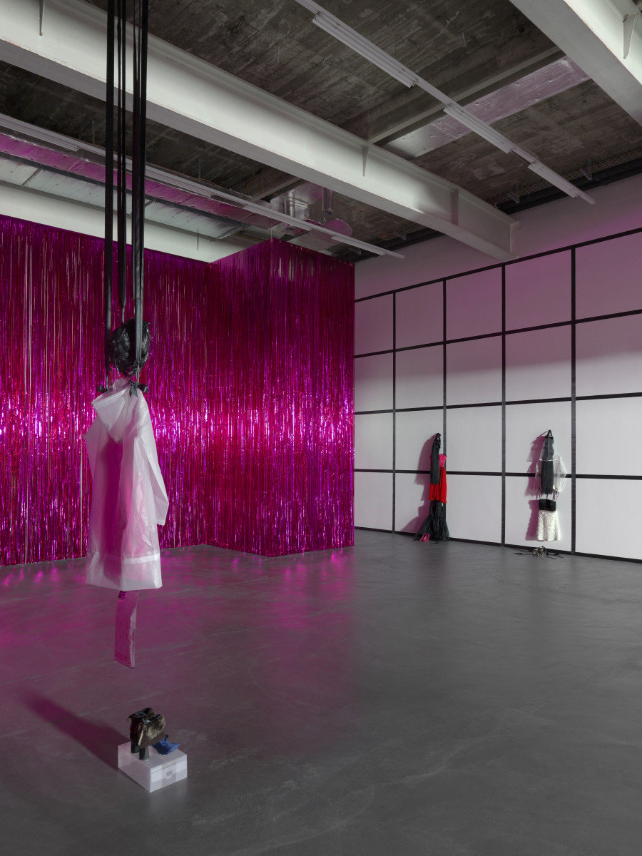 Installationsansicht / Installation view, Jacqueline Fraser, Kunsthalle Zürich, 2020.  Foto / Photography: Annik Wetter