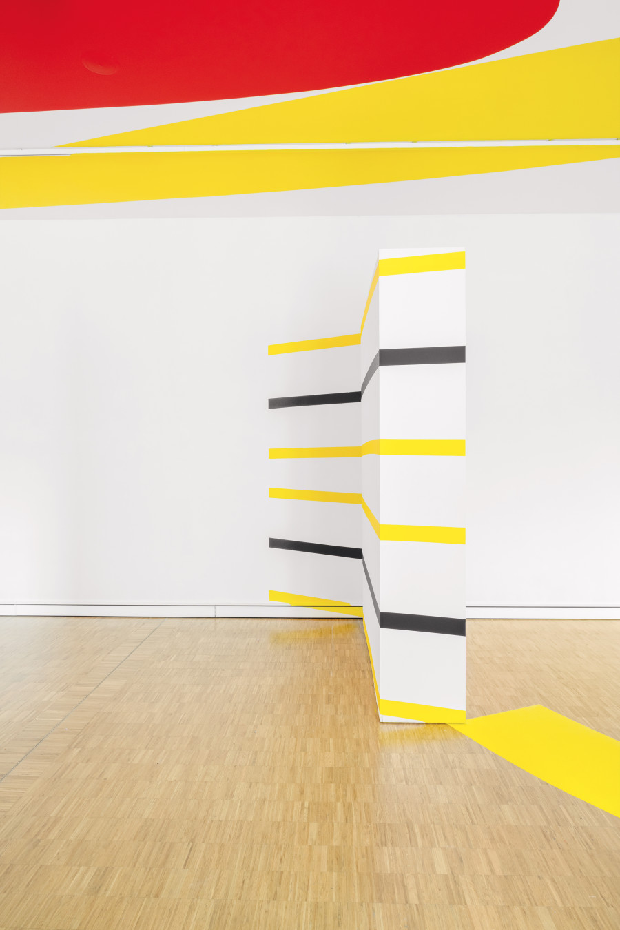 Installation view of Felice Varini’s exhibition at the Museo d’arte Mendrisio. © Felice Varini 2026, ProLitteris, Zurich. Photo: Mattia Mognetti