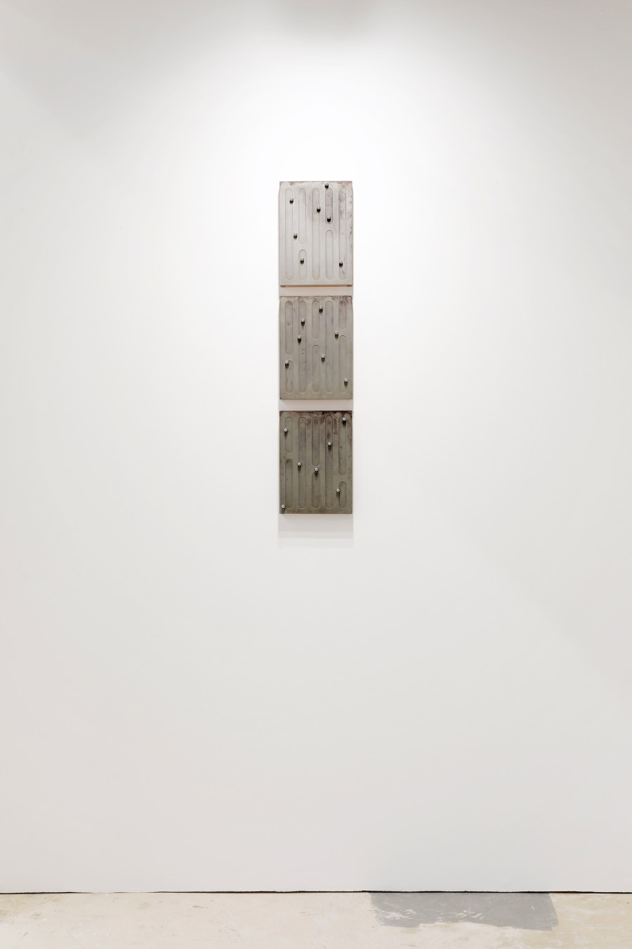 Exhibition View Aurélien Martin Solo Show «The North Face» view on Aurélien Martin, Untitled (Abacus), 2020, Steel, rust, wood, magnets, 27 x 19 x 3 cm, edition of 6 at Fabienne Levy, Lausanne, 2021 / Photo: Neige Sanchez / Courtesy: the Artist and Fabienne Levy