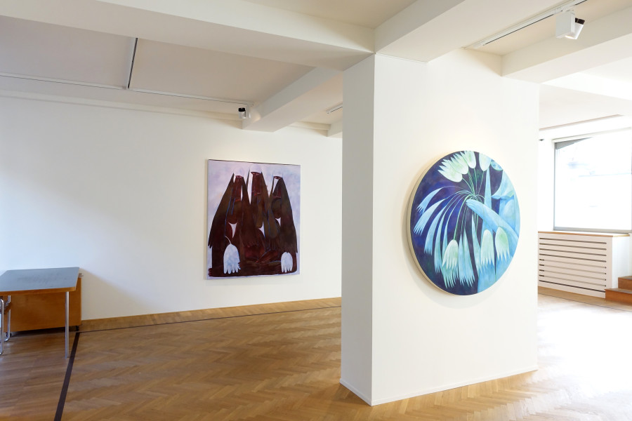 Installation shots of "Our Humans" with works by Tahnee Lonsdale, exhibited at Galerie Fabian Lang, Zurich, (10.11.2022-29.01.2023). Credit: Courtesy of the artist and Galerie Fabian Lang. Copyright: © Fabian Lang