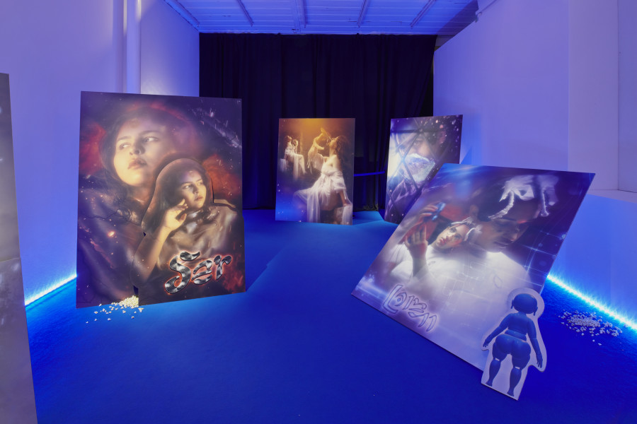 Exhibition view, Giulia Essyad, -A Selene Blues-, Fri Art, 2020. Photo Guillaume Python. Courtesy of Fri Art Kunsthalle