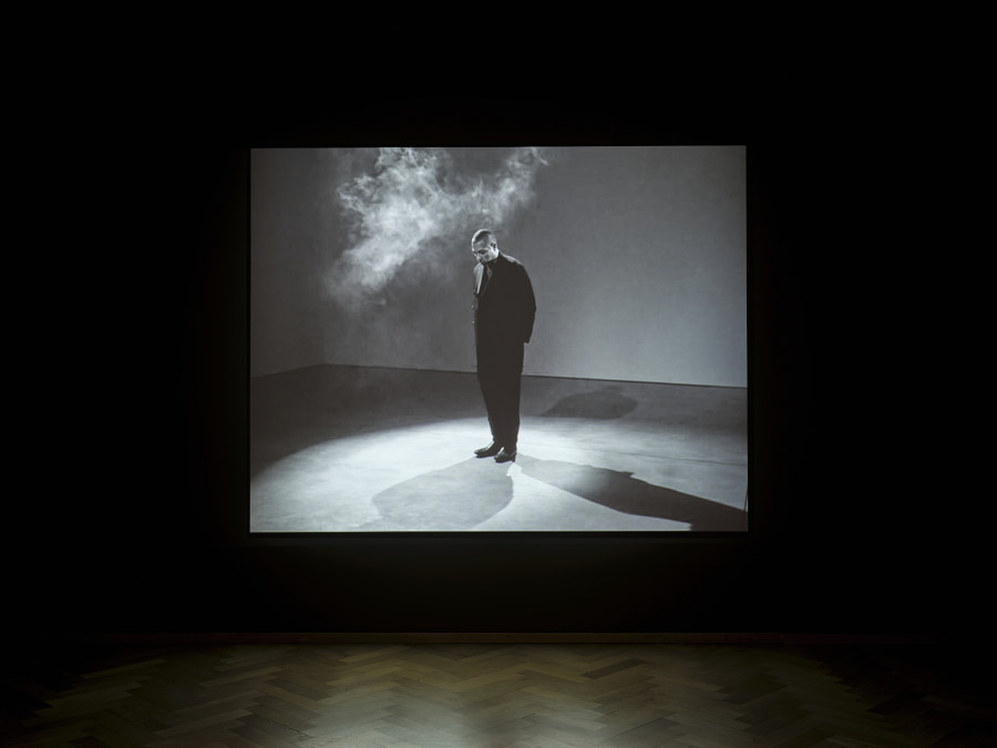 Exhibition view, Lorna Simpson, HAZE, Kunstmuseum Thun, 2022. Photo: David Aebi. © Lorna Simpson. Courtesy the artist and Hauser Wirth.