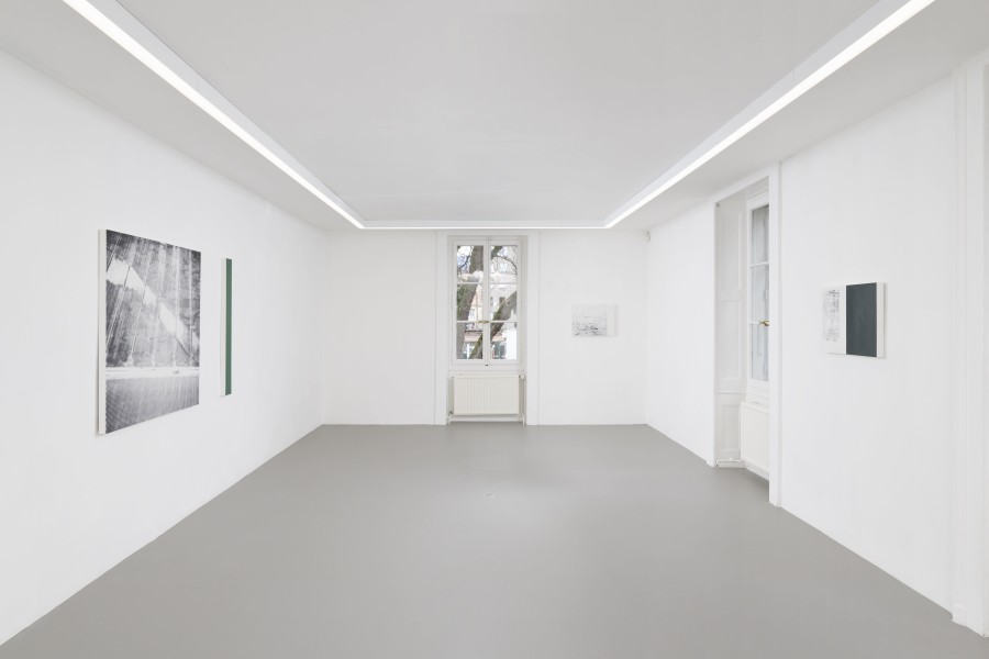 Exhibition view, Laurie Dall'Ava, Emerald Green Pigment, Villa du Parc, 2024. Photo credit: Aurélien Mole