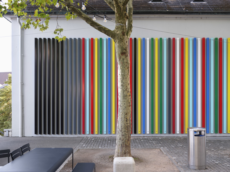 Coumba Samba, Wild Wild Wall, 2025, detail, in: Coumba Samba, Wild Wild Wall, Kunsthalle Basel Back Wall Project, 2025, photo: Philipp Hänger / Kunsthalle Basel