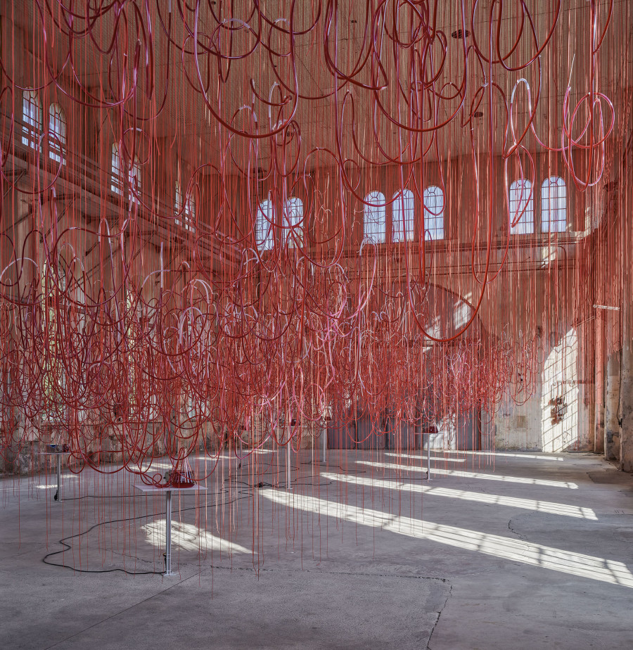 Chiharu Shiota: "Who am I Tomorrow?", Kunstraum Dornbirn 2023, Photo Günter Richard Wett, © the artist / Bildrecht Vienna 2023