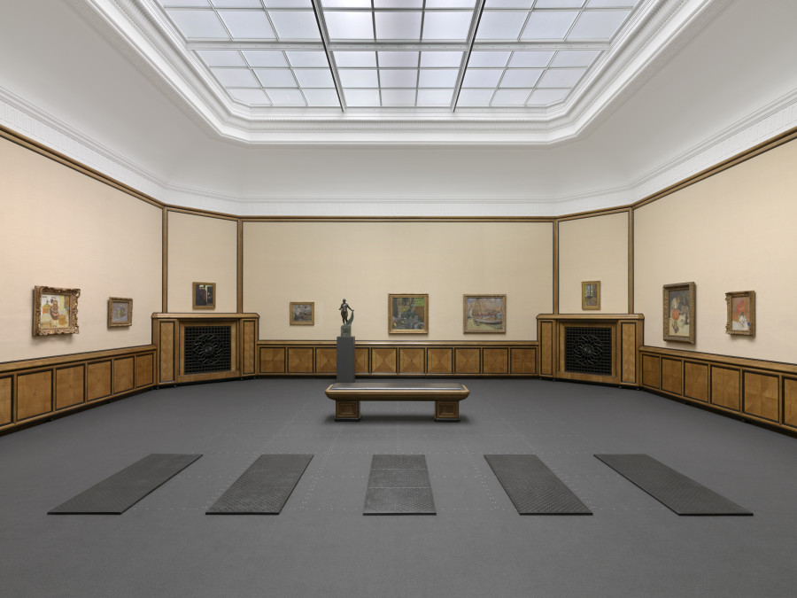 Exhibition view, Sylvie Fleury, Shoplifters from Venus, Kunst Museum Winterthur, 2023. Photo credit: Annik Wetter