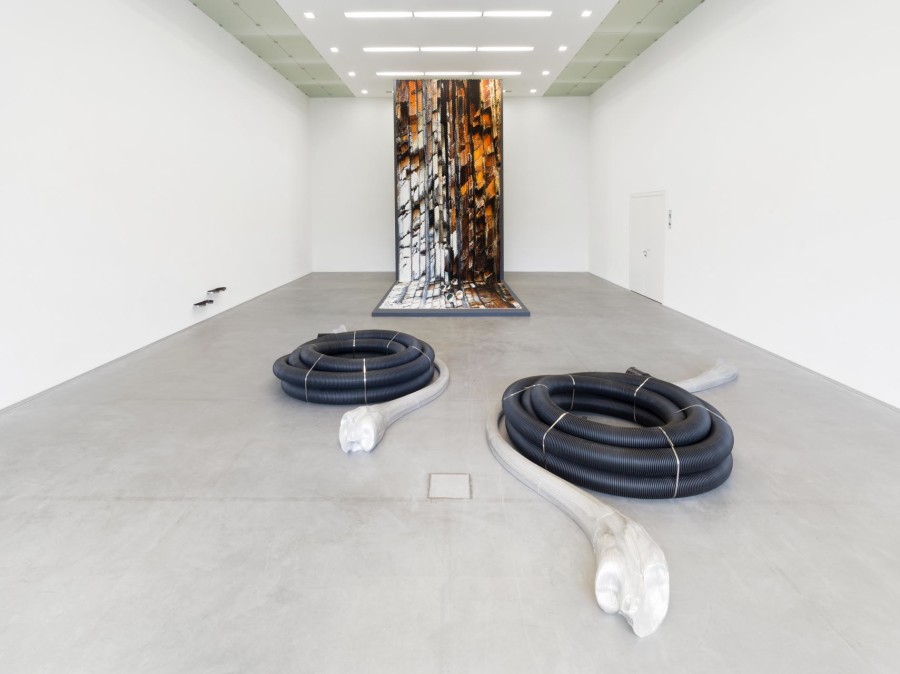 Exhibition view, Alice Channer, Heavy Metals / Silk Cut, Kunstmuseum Appenzell / Kunsthalle Appenzell, 2023. Photography: Roman März